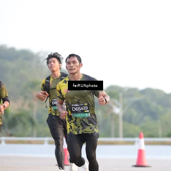 Runner Photo 6499420