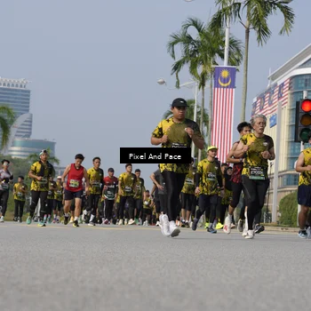 Runner Photo 6499484