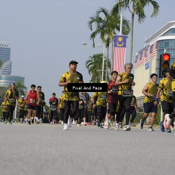 Runner Photo 6499486