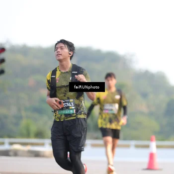 Runner Photo 6499494
