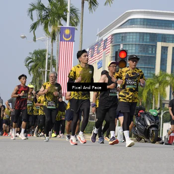 Runner Photo 6499499