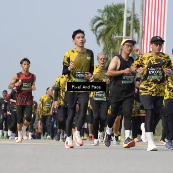 Runner Photo 6499512