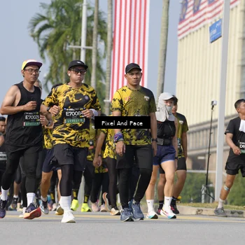Runner Photo 6499528
