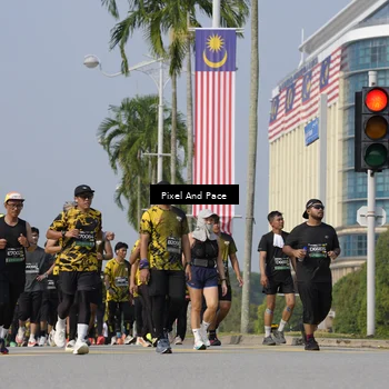 Runner Photo 6499535