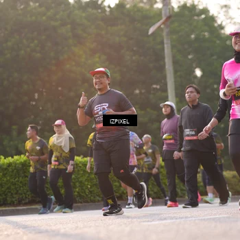 Runner Photo 6499542