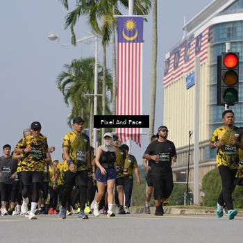 Runner Photo 6499549