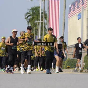 Runner Photo 6499552