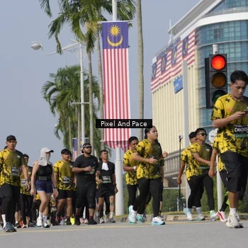 Runner Photo 6499562