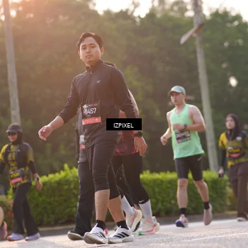 Runner Photo 6499592