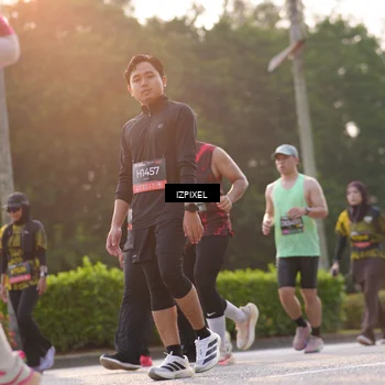 Runner Photo 6499594