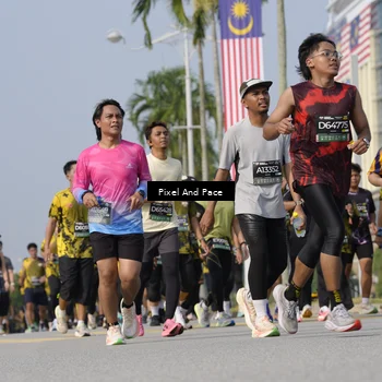 Runner Photo 6499615