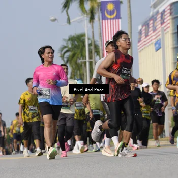 Runner Photo 6499621