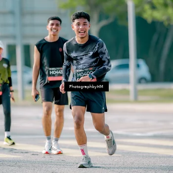 Runner Photo 6499623