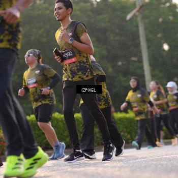 Runner Photo 6499666