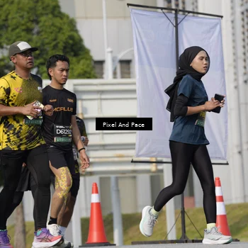 Runner Photo 6499668