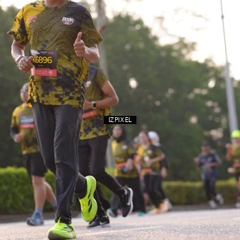 Runner Photo 6499678