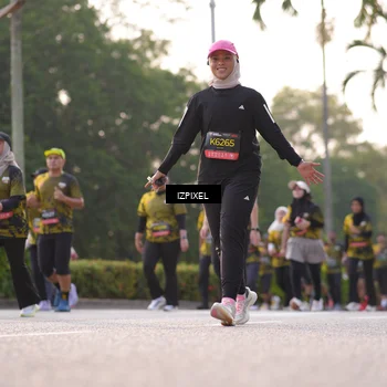 Runner Photo 6499771