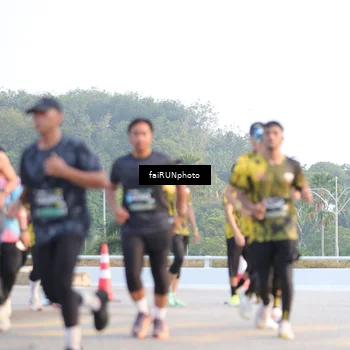 Runner Photo 6499836