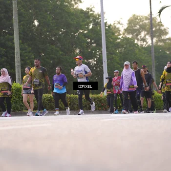 Runner Photo 6499919