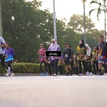 Runner Photo 6499942