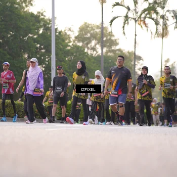 Runner Photo 6499955