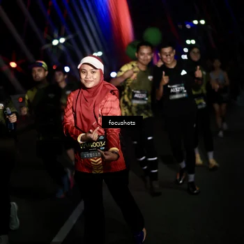 Runner Photo 6499960