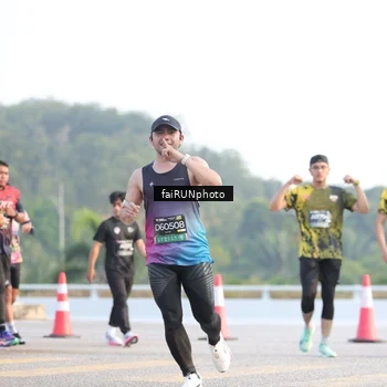 Runner Photo 6499973