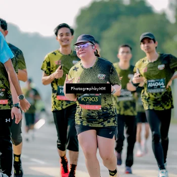 Runner Photo 6500003
