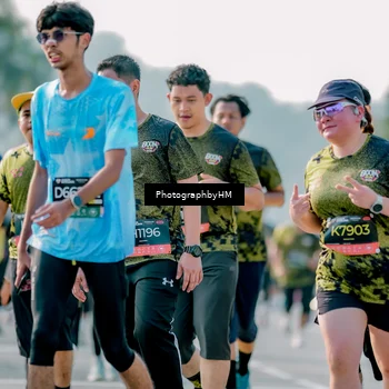 Runner Photo 6500029
