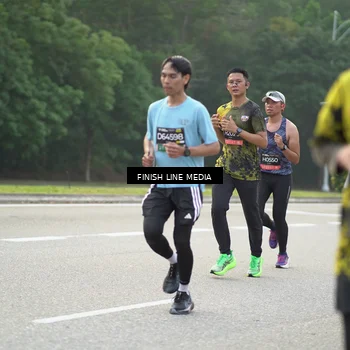 Runner Photo 6500049