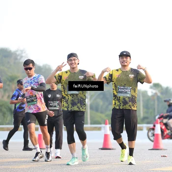 Runner Photo 6500066