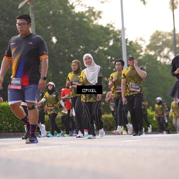 Runner Photo 6500088