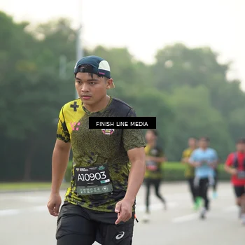 Runner Photo 6500103