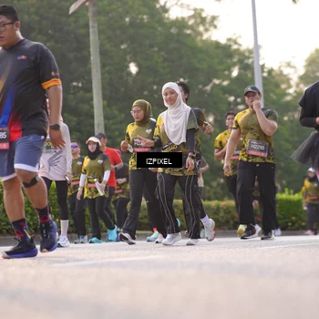 Runner Photo 6500115