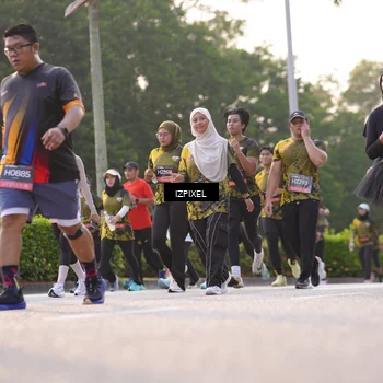 Runner Photo 6500118