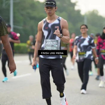 Runner Photo 6500156