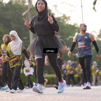 Runner Photo 6500159