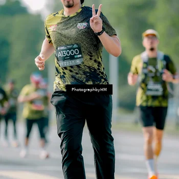 Runner Photo 6500165