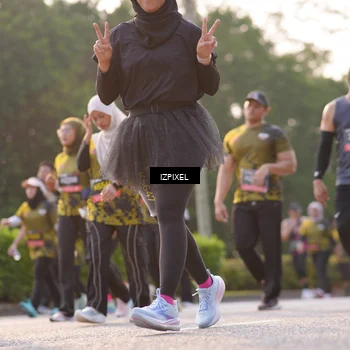 Runner Photo 6500176
