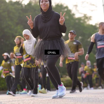 Runner Photo 6500203
