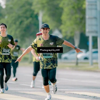 Runner Photo 6500259