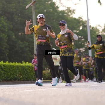 Runner Photo 6500342