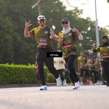Runner Photo 6500347