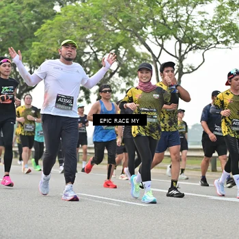 Runner Photo 6500376