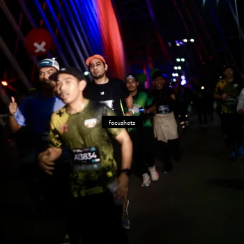 Runner Photo 6500404