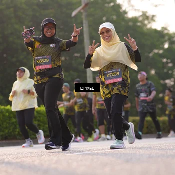 Runner Photo 6500406