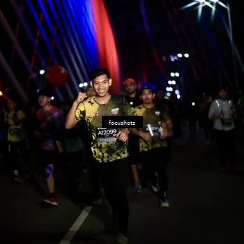 Runner Photo 6500428