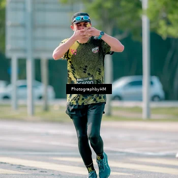 Runner Photo 6500435