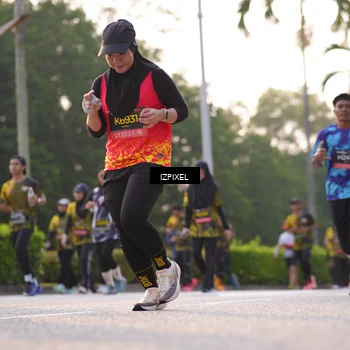 Runner Photo 6500444