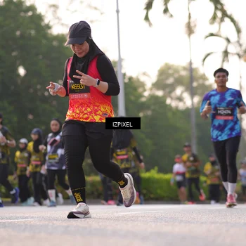 Runner Photo 6500456